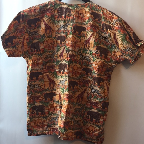 4 Short sleeve scrubs / Medical uniforms - Picture 4 of 13